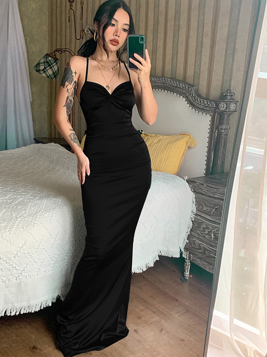 

LULU & SKY Sweetheart Neck Shoulder Straps Maxi Dress, Black