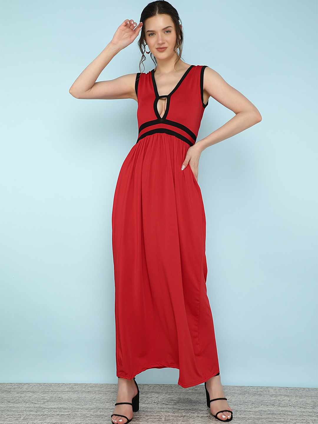 

LULU & SKY V-Neck Cut Out Fit and Flare Maxi Dress, Red