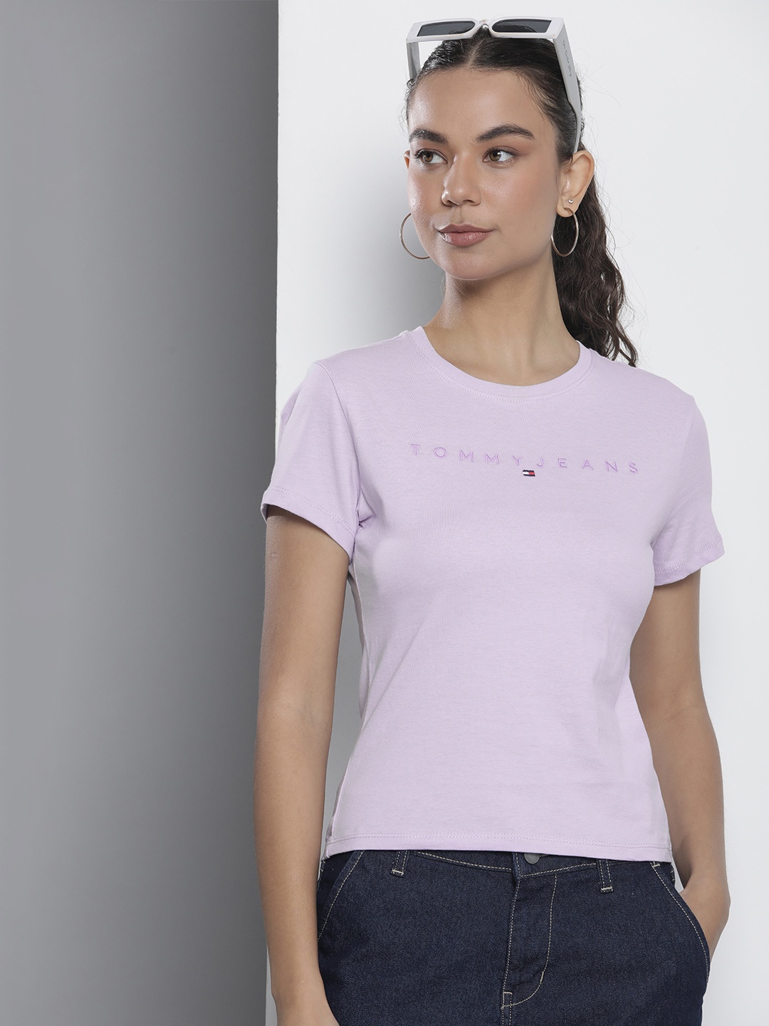 

Tommy Hilfiger Brand Logo Embroidered Pure Cotton Slim Fit T-shirt, Lavender