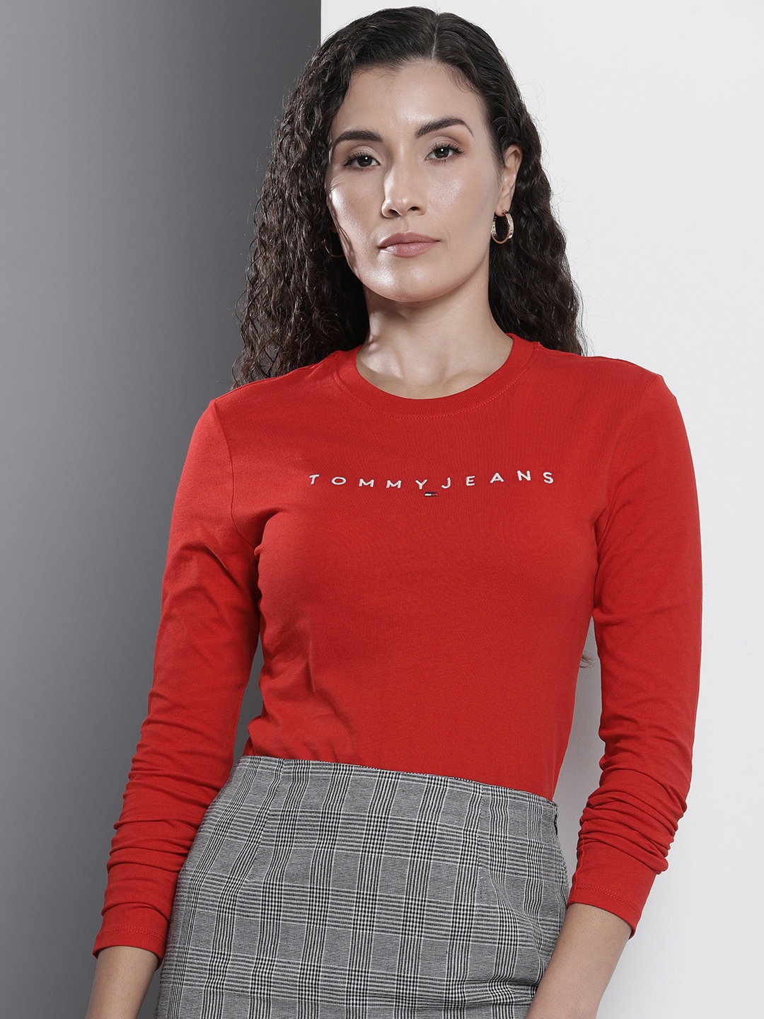 

Tommy Hilfiger Brand Logo Embroidered Pure Cotton Slim Fit T-shirt, Red