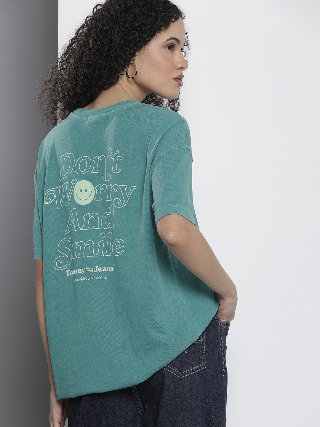 

Tommy Hilfiger Printed Drop-Shoulder Sleeves Pure Cotton T-shirt, Green