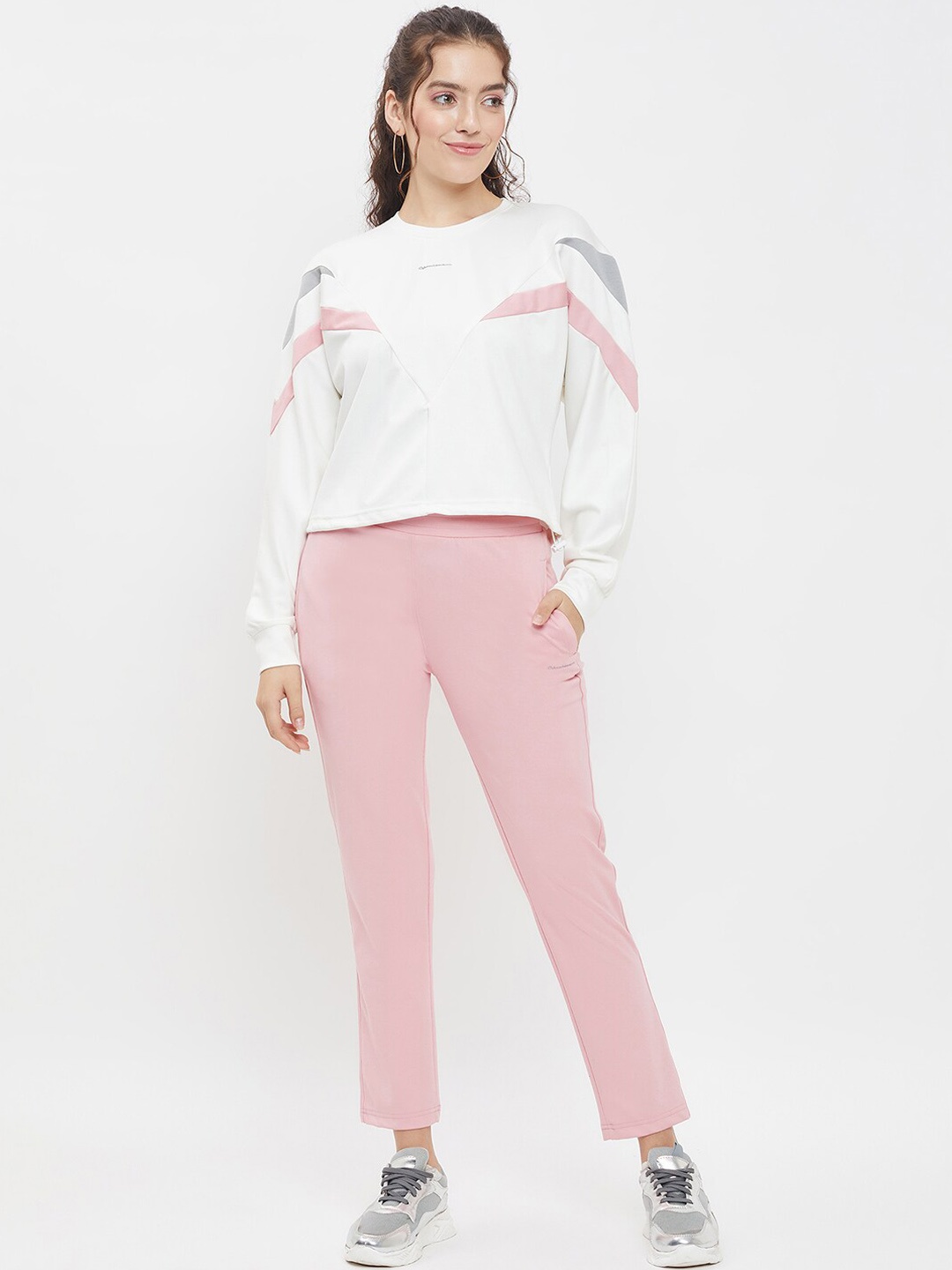 

Okane ColourBlocked Top With Trousers Co-Ords, Pink