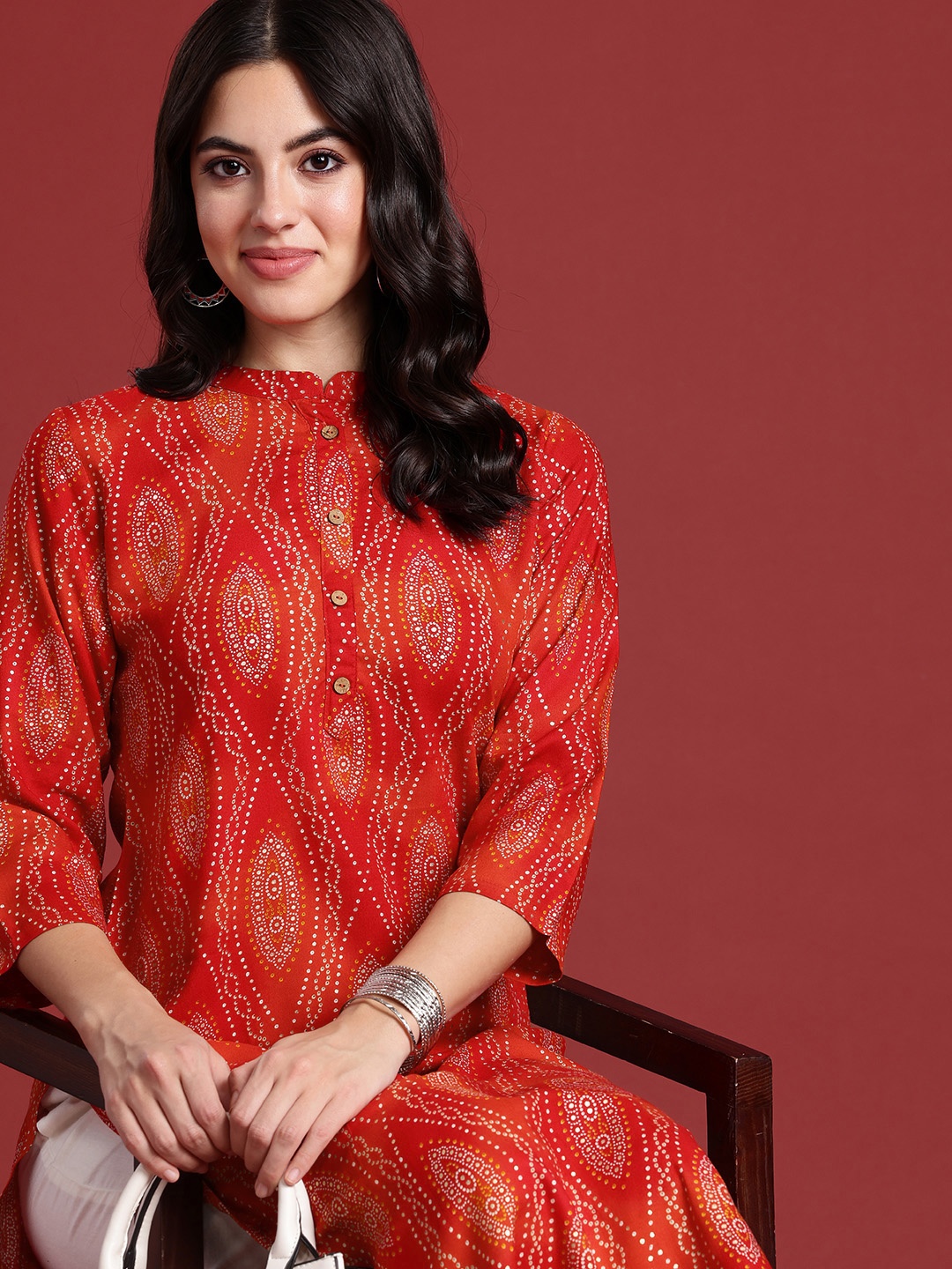 

Anouk Women Bandhani Printed Straight Kurta, Red