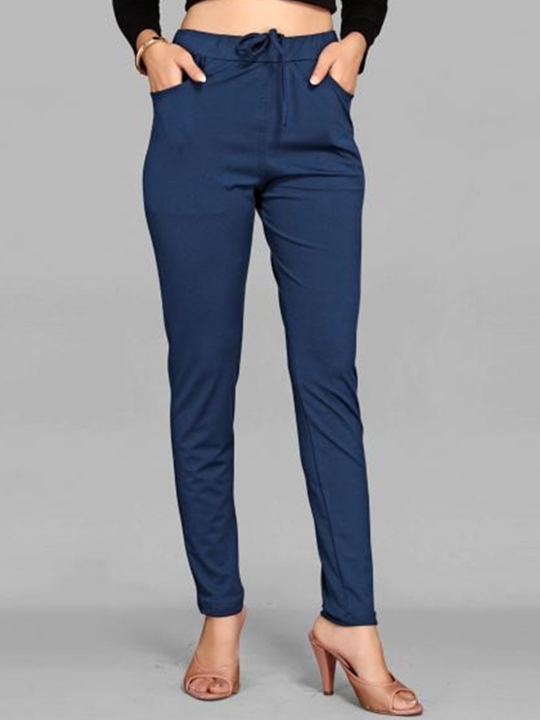 

MAIYEE Women Mid Rise Trousers, Navy blue
