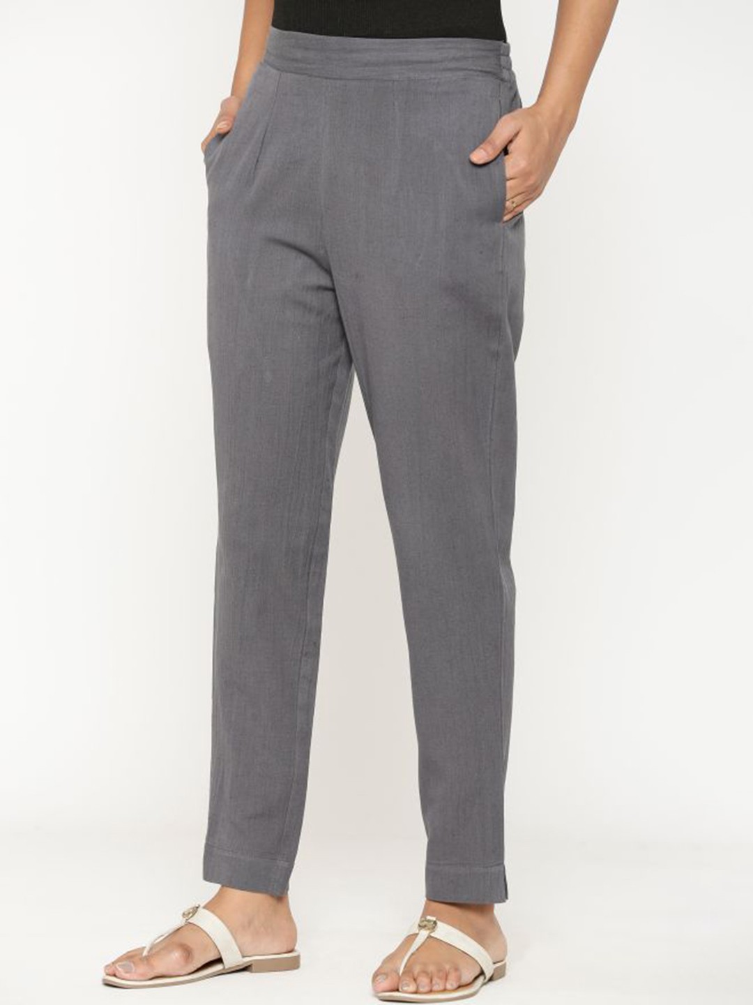 

MAIYEE Women Mid-Rise Cotton Regular Fit Regular Trousers, Grey