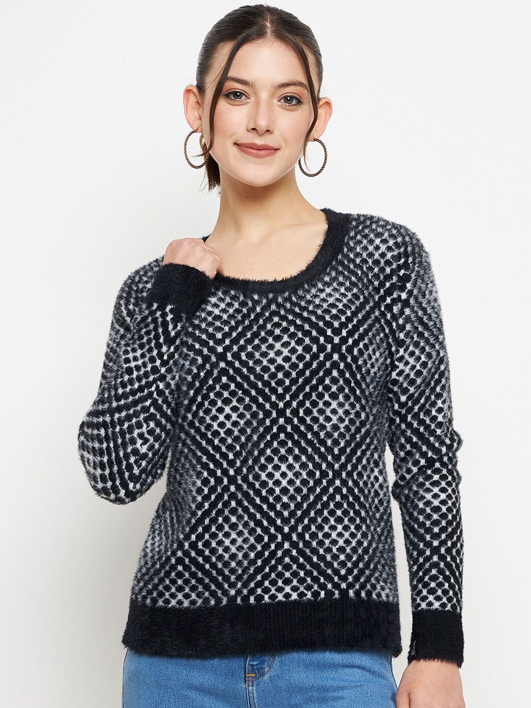 

CREATIVE LINE Self Design Woollen Pullover Sweater, Black
