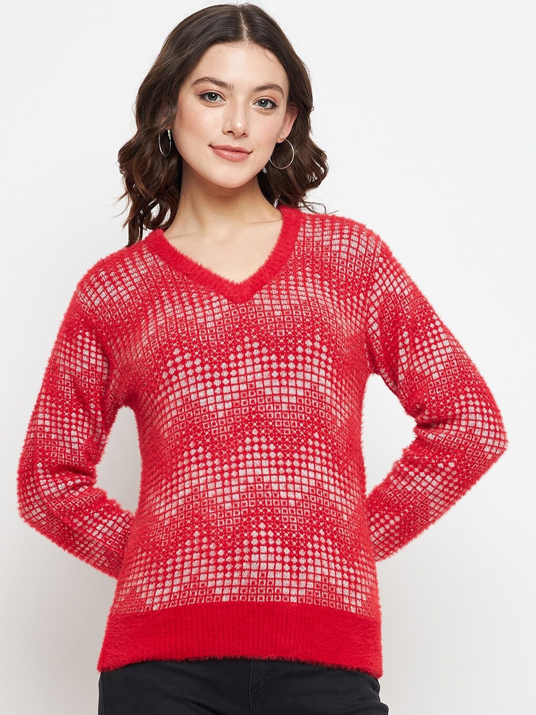 

CREATIVE LINE Self Designed V-Neck Woollen Pullover, Red
