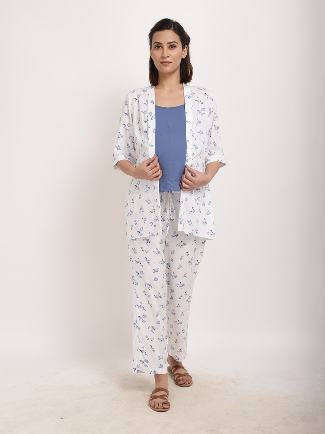 

Ranng Floral Printed Nighsuit, Blue