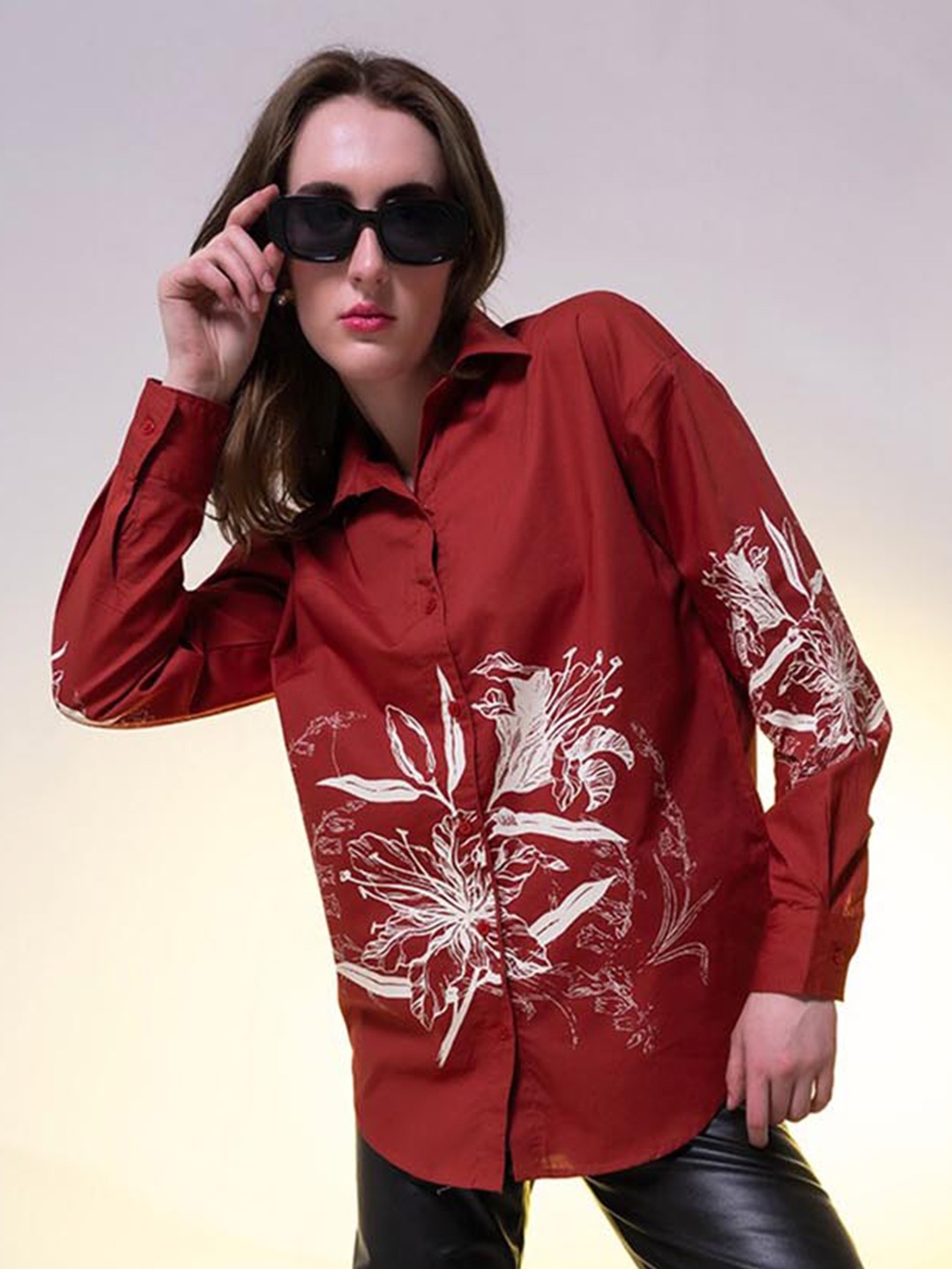 

Stylecast X Hersheinbox Rust Oversized Floral Printed Pure Cotton Casual Shirt