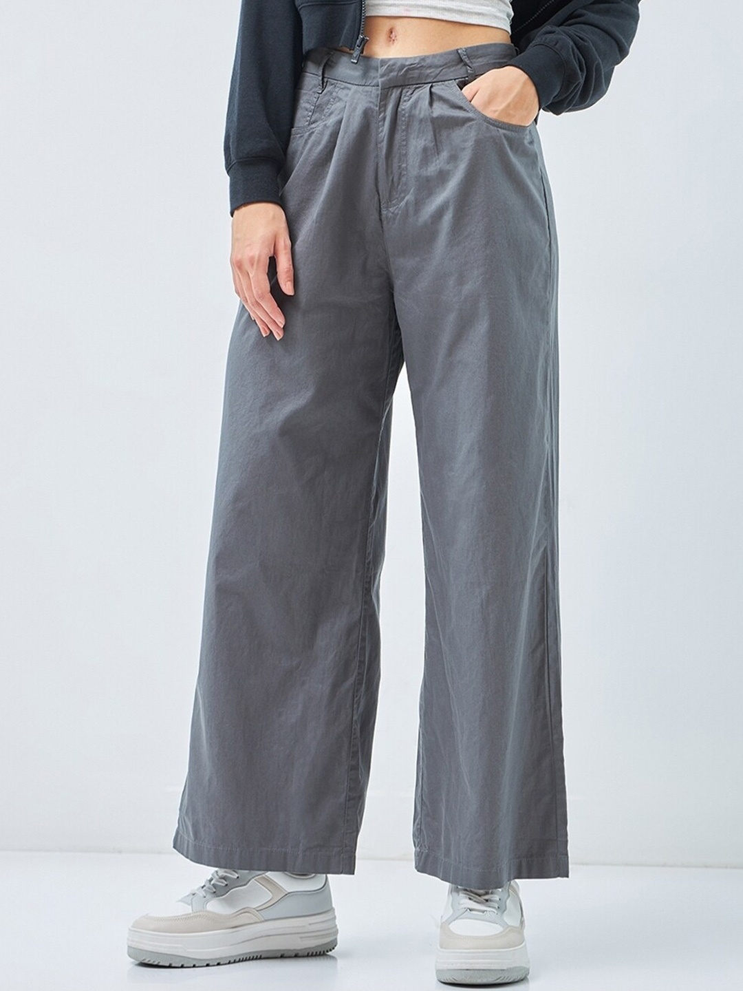 

Bewakoof Women Super Loose Fit Wide Leg Pants, Grey