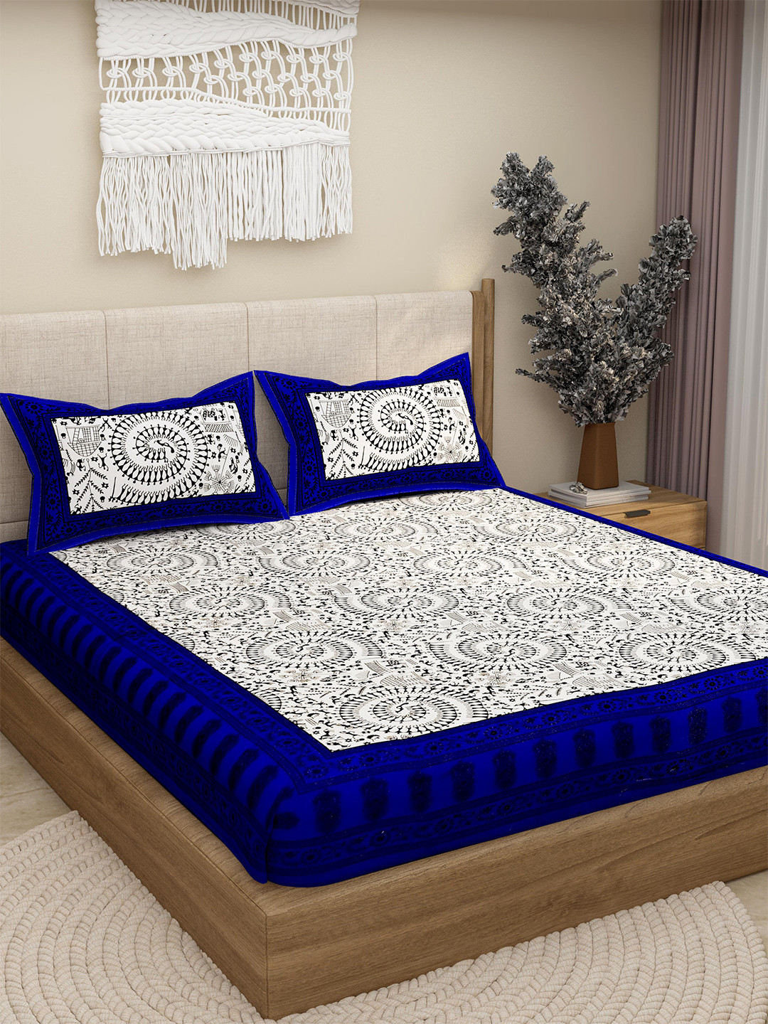 

Lali Prints Blue Ethnic Block Printed Cotton 130 TC Queen Bedsheet with 2 Pillow Covers