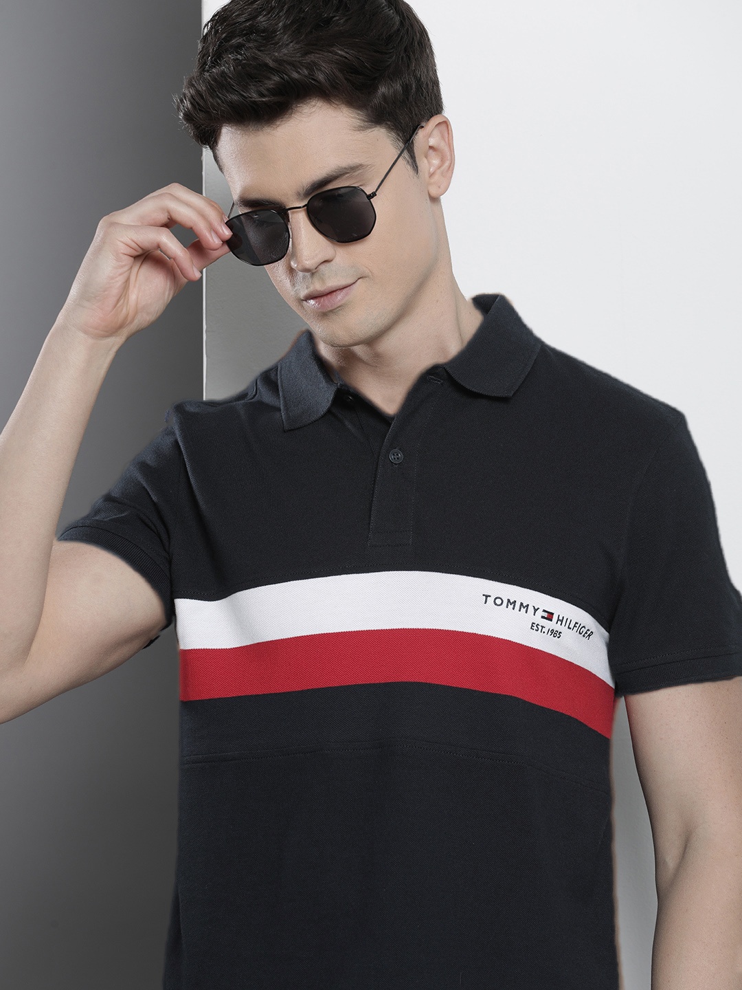 

Tommy Hilfiger Pure Cotton Colourblocked Polo Collar Slim Fit T-shirt, Navy blue