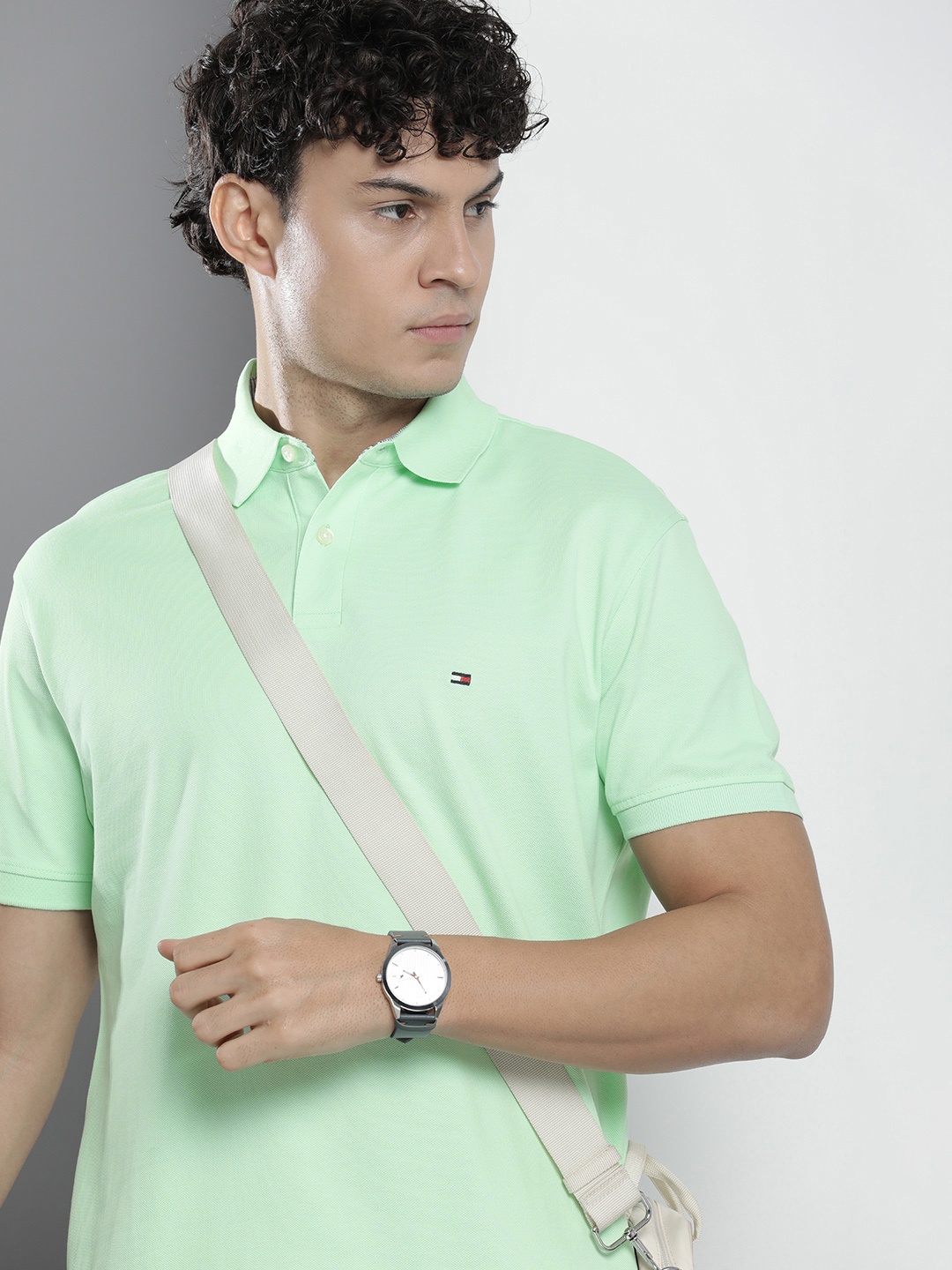 

Tommy Hilfiger Solid Polo Collar Casual T-shirt, Green