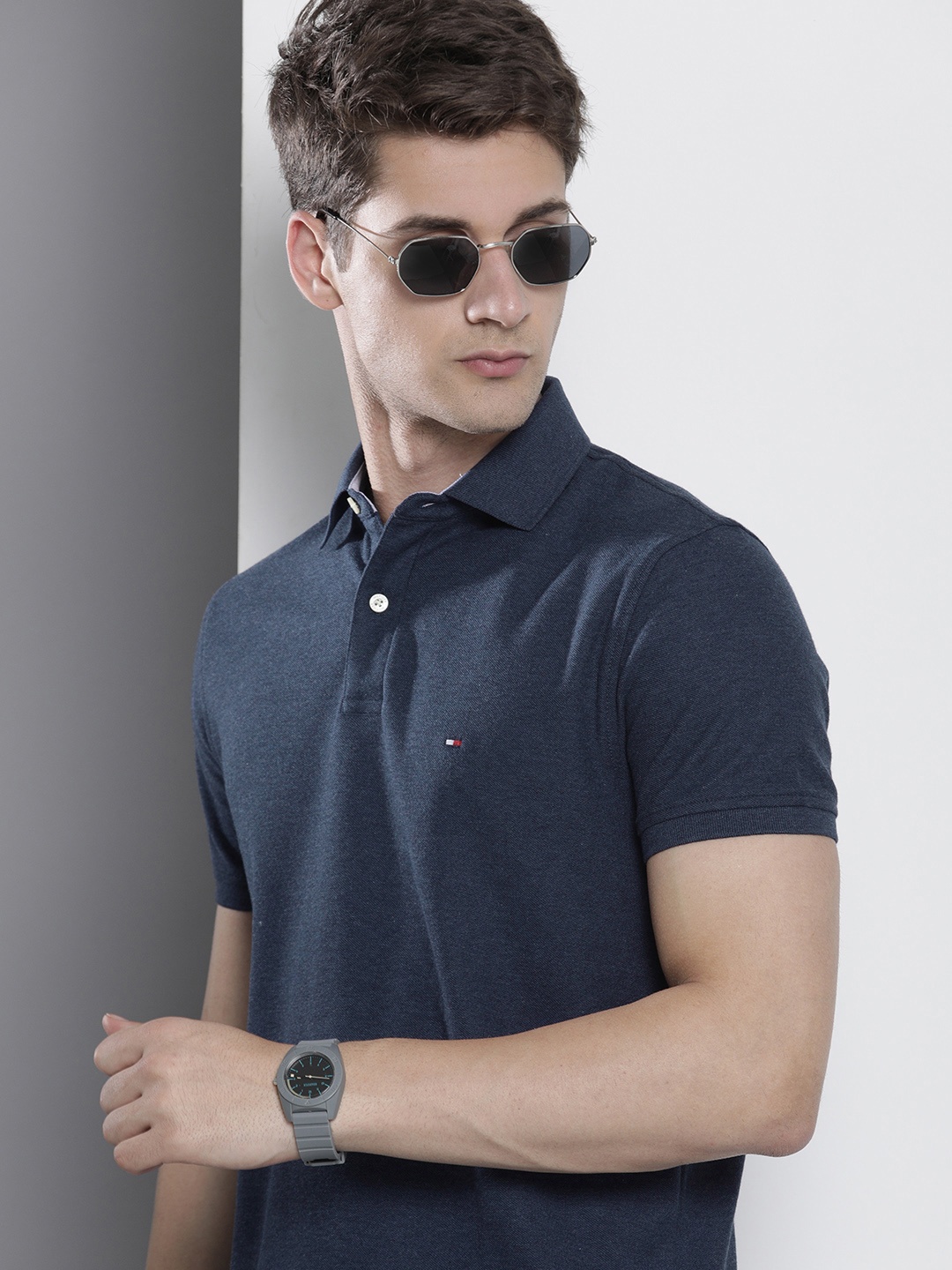 

Tommy Hilfiger Solid Polo Collar Casual T-shirt, Navy blue