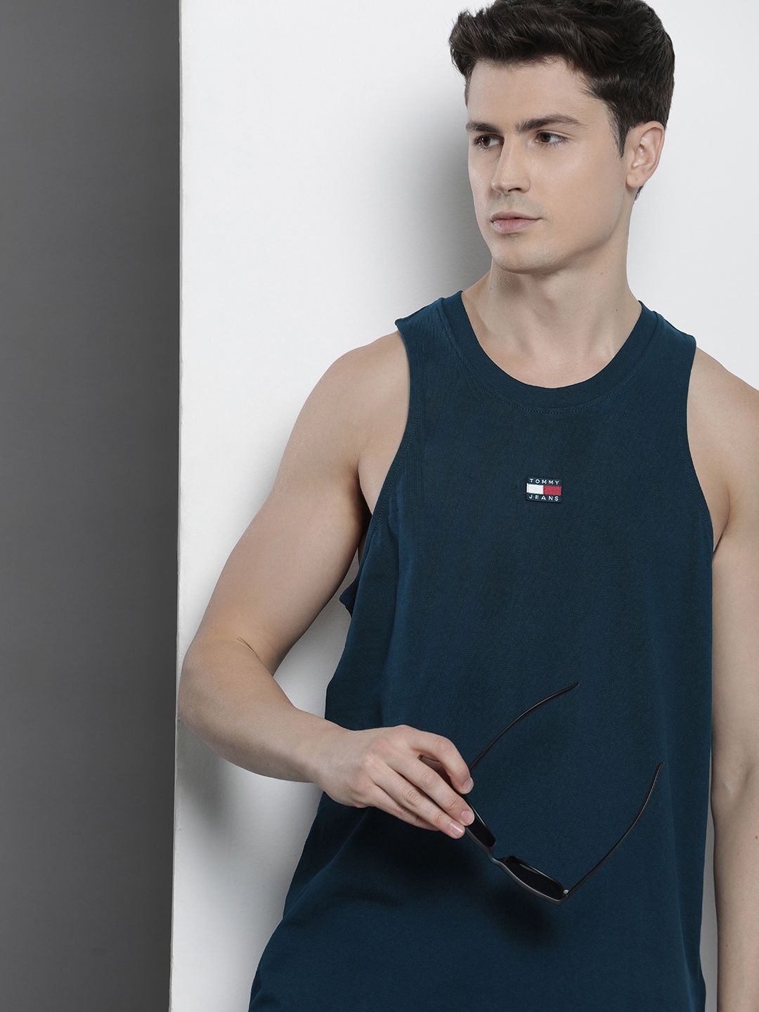 

Tommy Hilfiger Pure Cotton Sleeveless Round neck Casual T-shirt, Blue