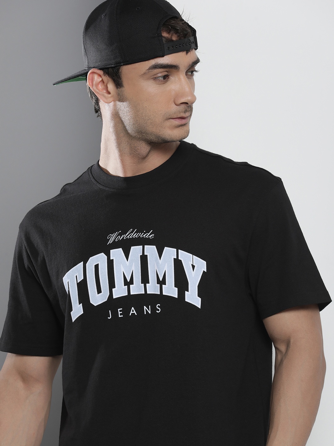 

Tommy Hilfiger Brand Logo Printed Pure Cotton T-shirt, Black