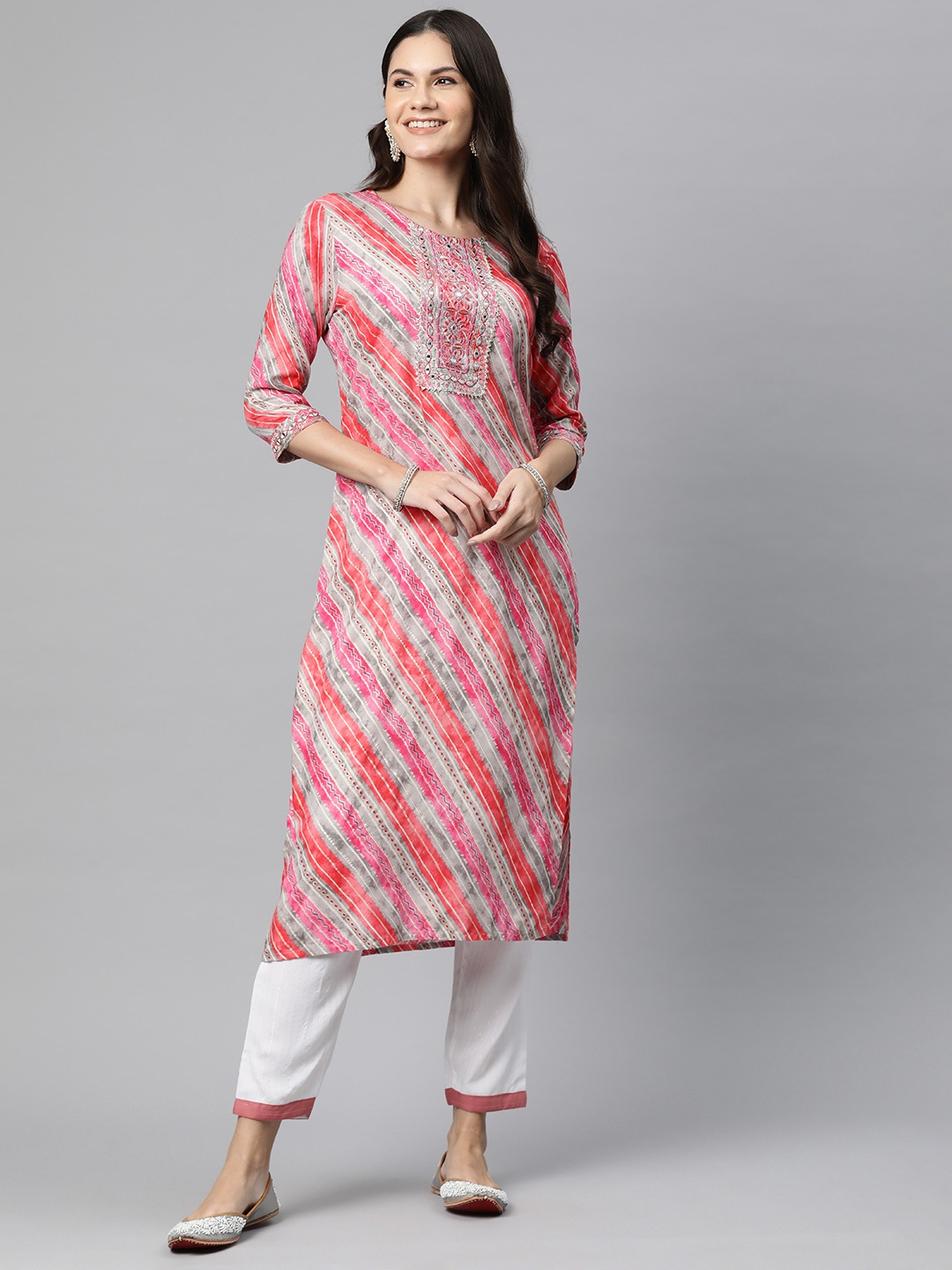 

Readiprint Leheriya Printed Thread Work Kurta, Pink