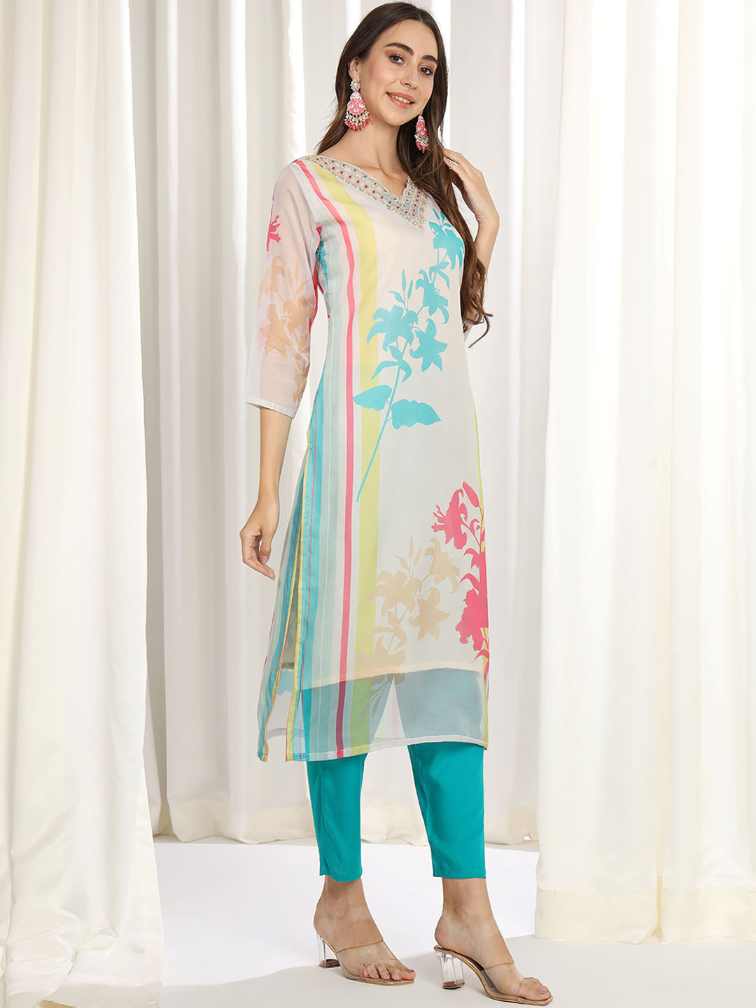 

J.KANJI Floral Printed Regular Kurta with Trousers & Dupatta, Off white