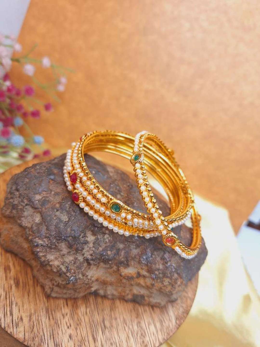 

Crunchy Fashion Set Of 4 Gold Plated Stones Studded & Beaded Bangles