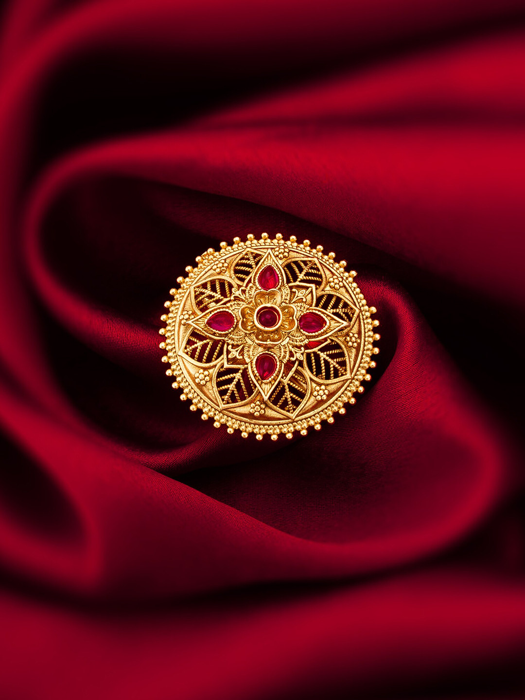 

aadita Gold Plated Kundan Studded Adjustable Finger Ring