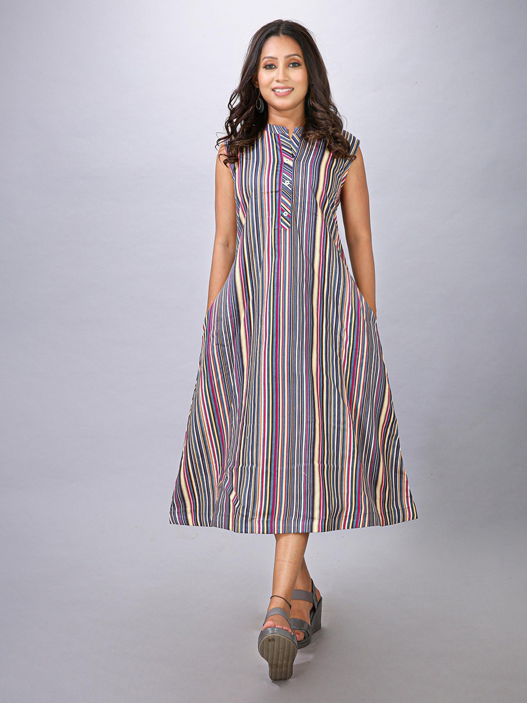 

MAIYEE Striped Mandarin Collar A-Line Dress, Grey