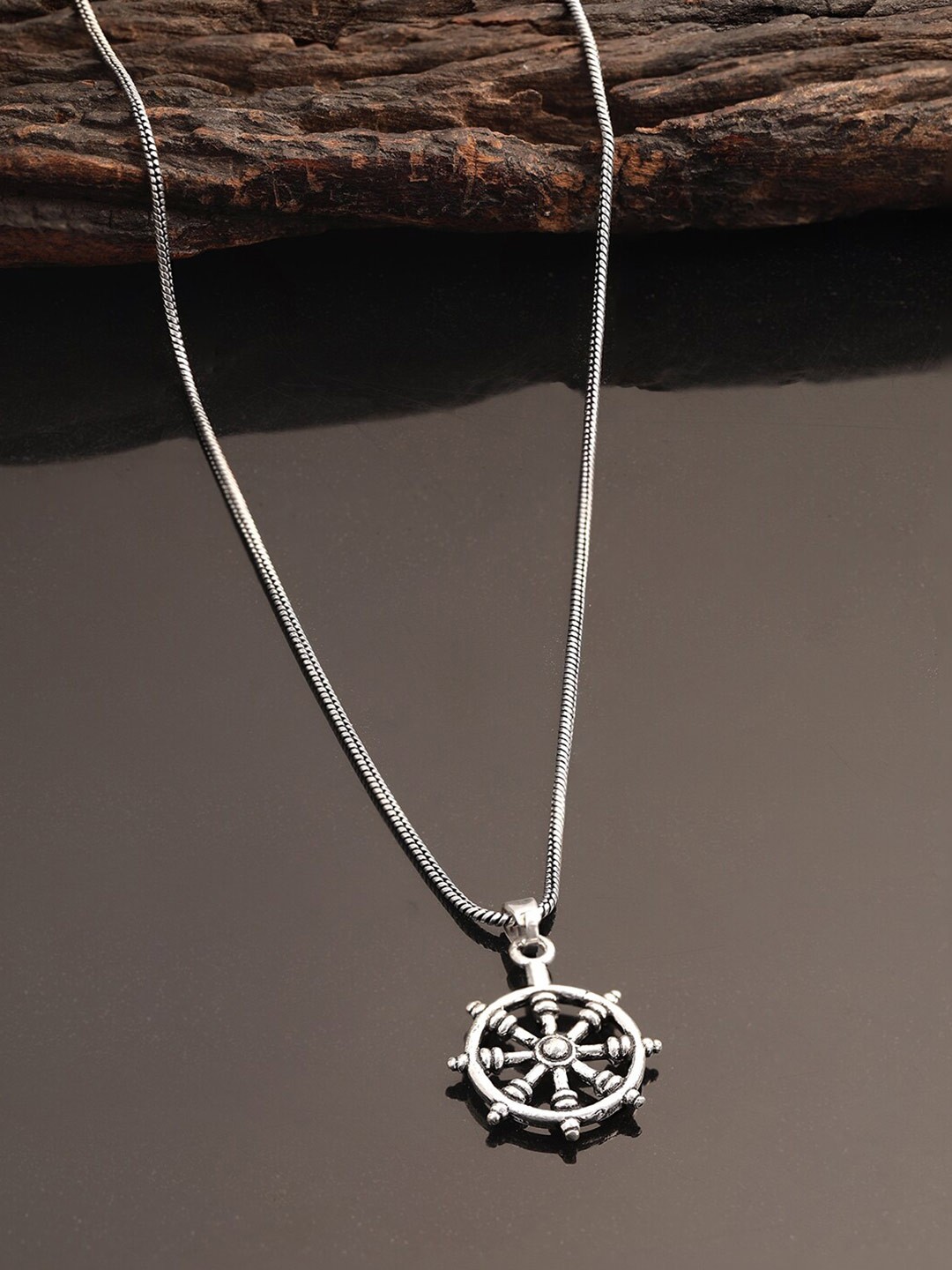 

The Roadster Lifestyle Co. Silver-Toned Rhodium-Plated Chain With Pendant