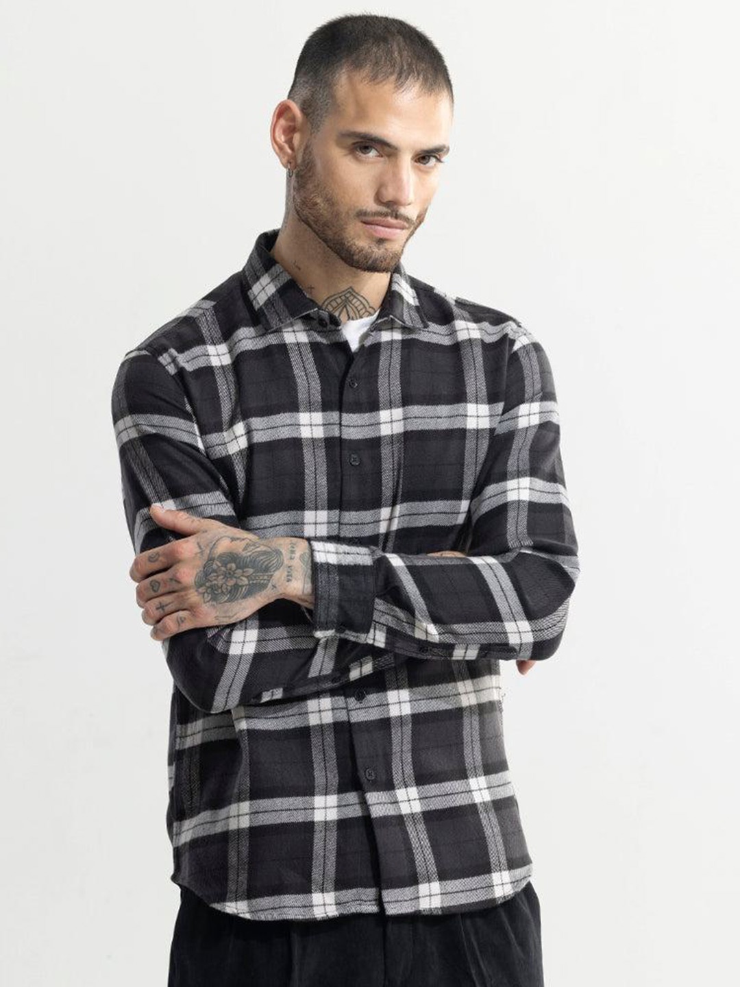 

Snitch Black Classic Slim Fit Tartan Checked Pure Cotton Casual Shirt