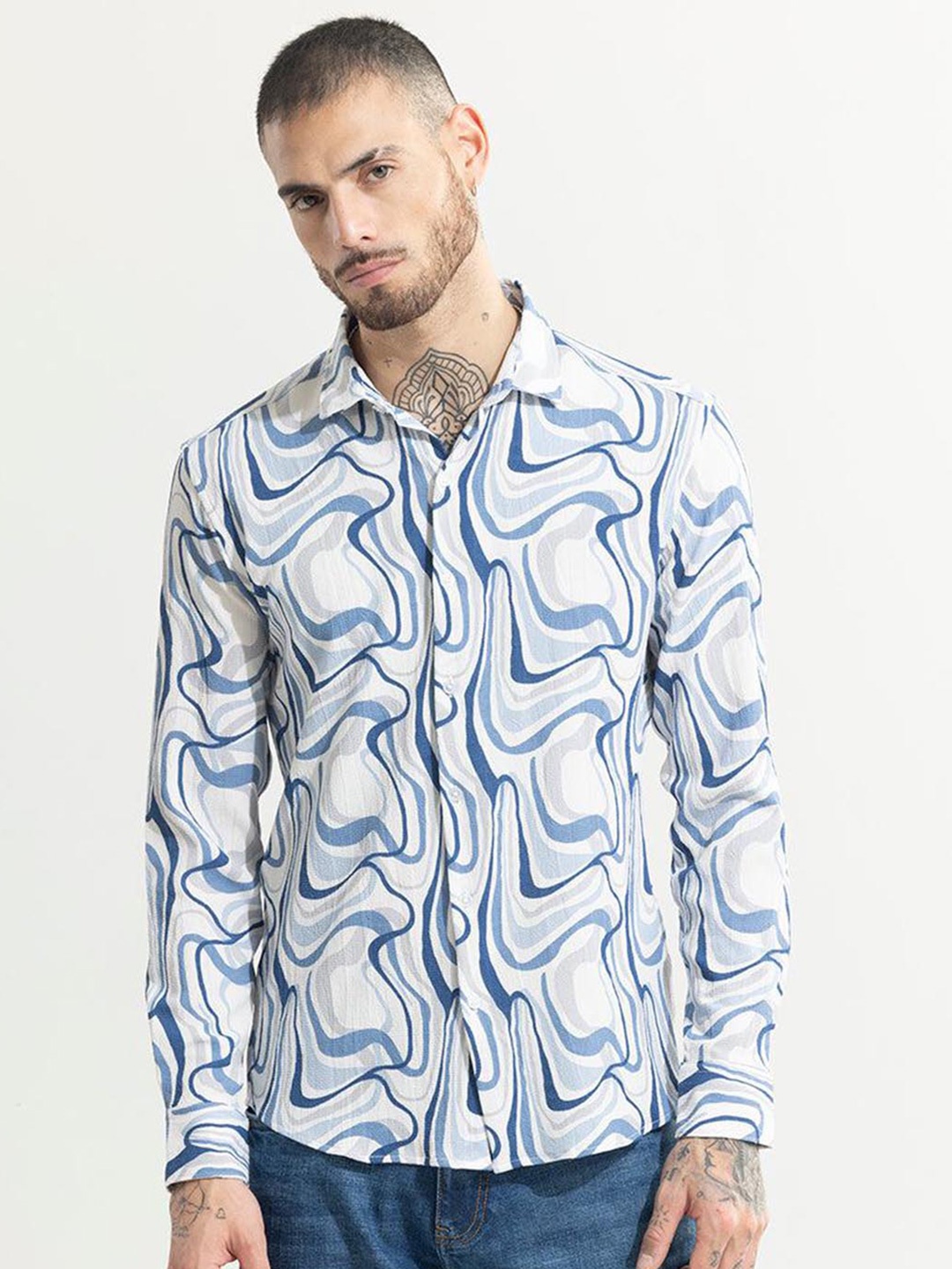 

Snitch Blue Classic Slim Fit Abstract Printed Casual Shirt