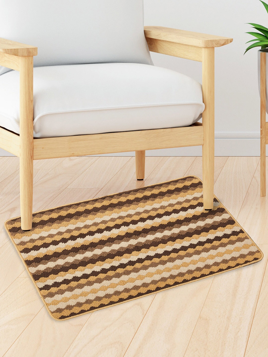 

Home Centre Nicolas Legion Brown & Beige Geometric Pattern Tufted Floor Mat