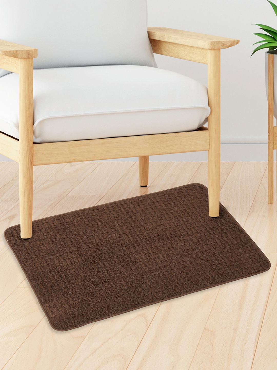 

Home Centre Nicolas Concrete Brown Tufted Dhurrie
