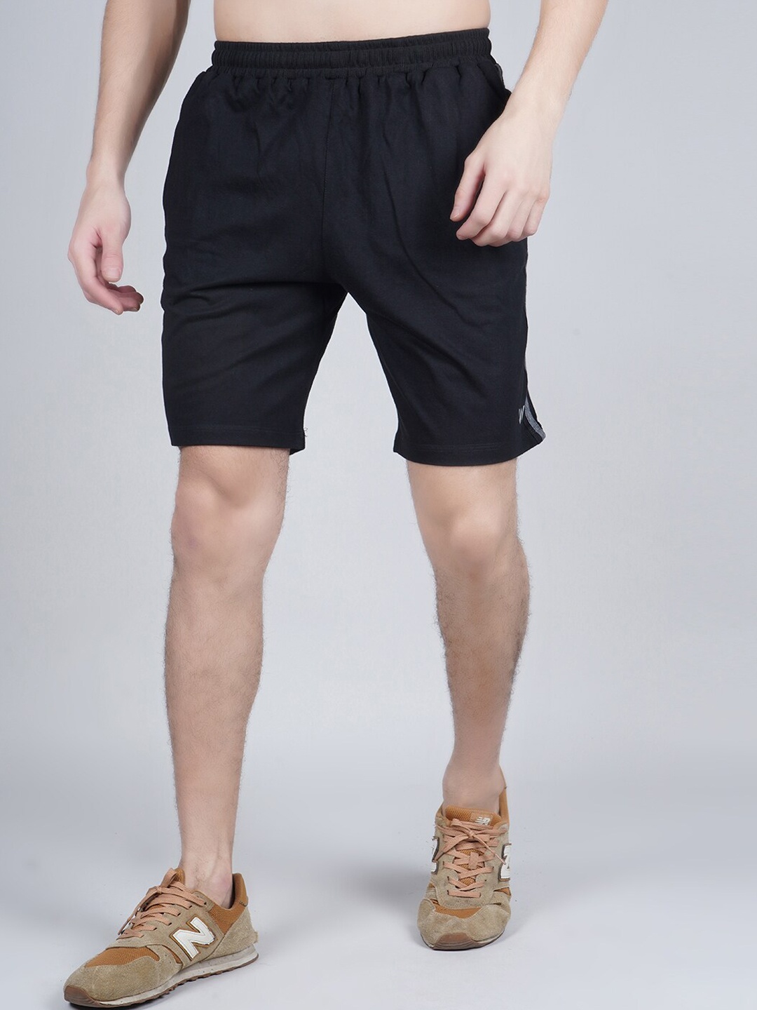 

NEVER LOSE Men Mid-Rise Dry-Fit Technology Sports Shorts, Black
