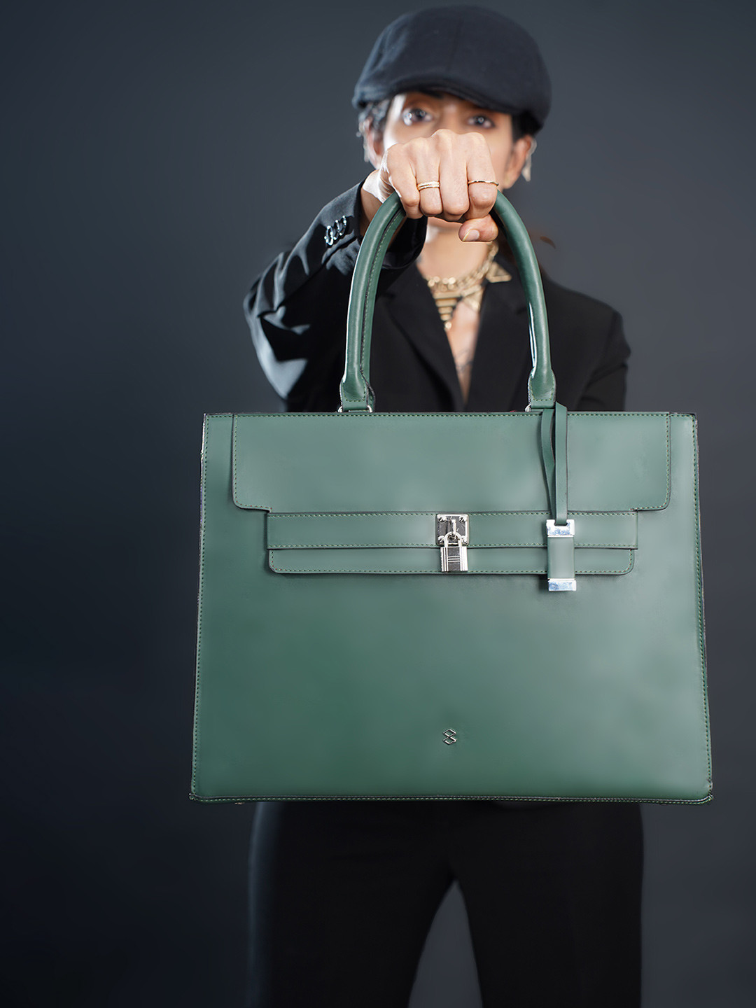 

HORRA Structured Handheld Bag Upto14 Inch, Green