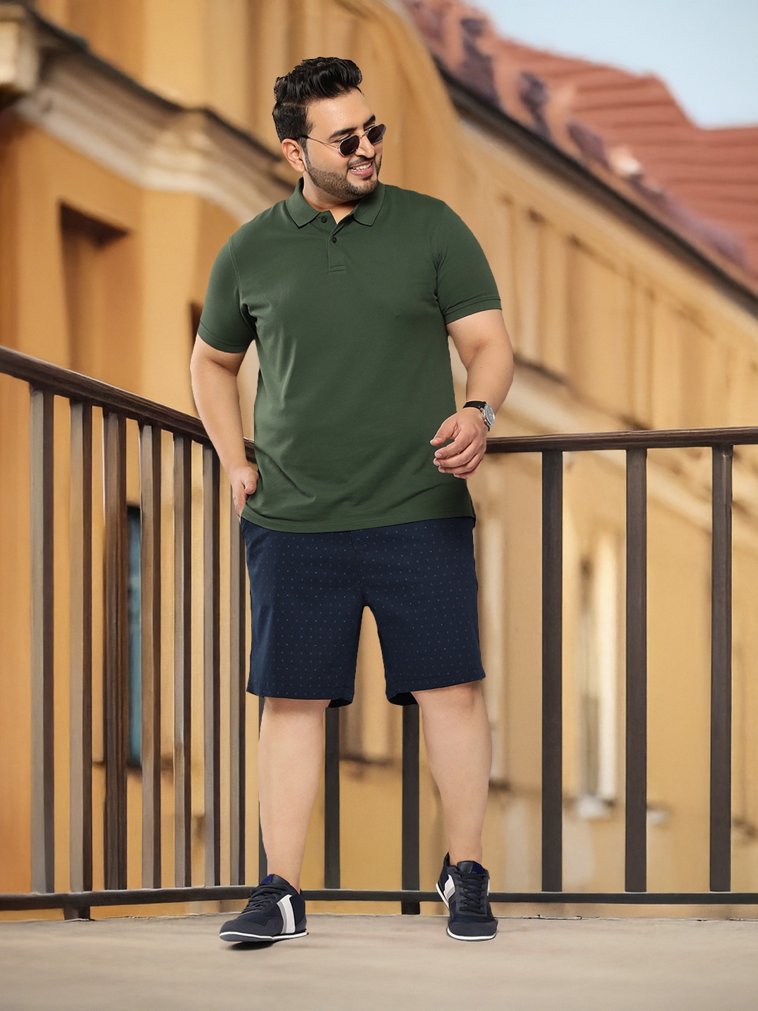 

Sztori Men Plus Size Regular Shorts, Navy blue