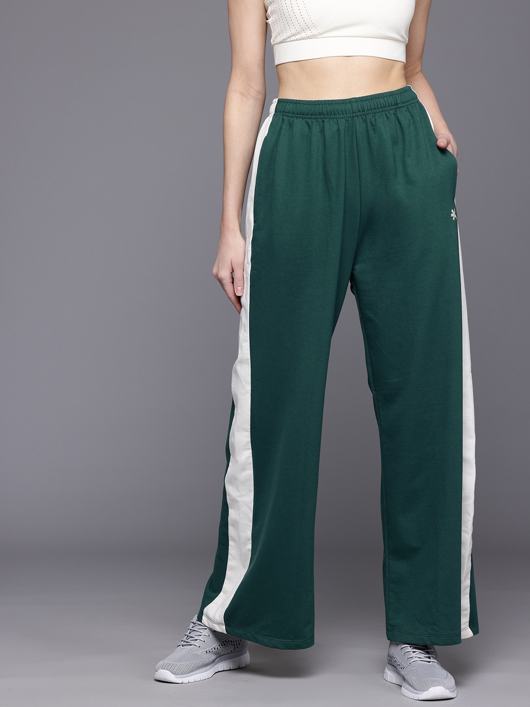 

HRX by Hrithik Roshan Women Lifestyle Track Pants, Green