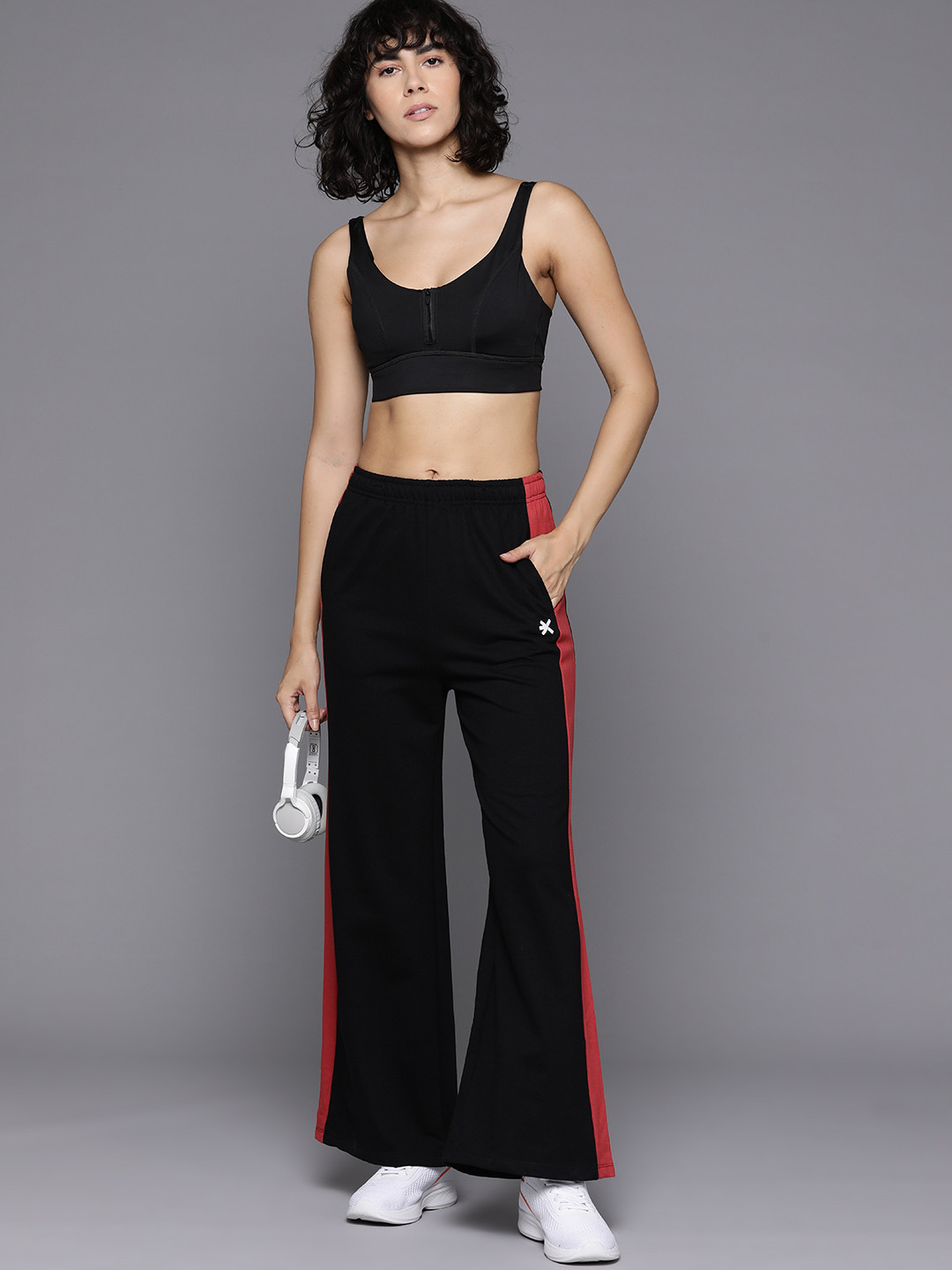 

HRX by Hrithik Roshan Women Casual Track Pants, Black