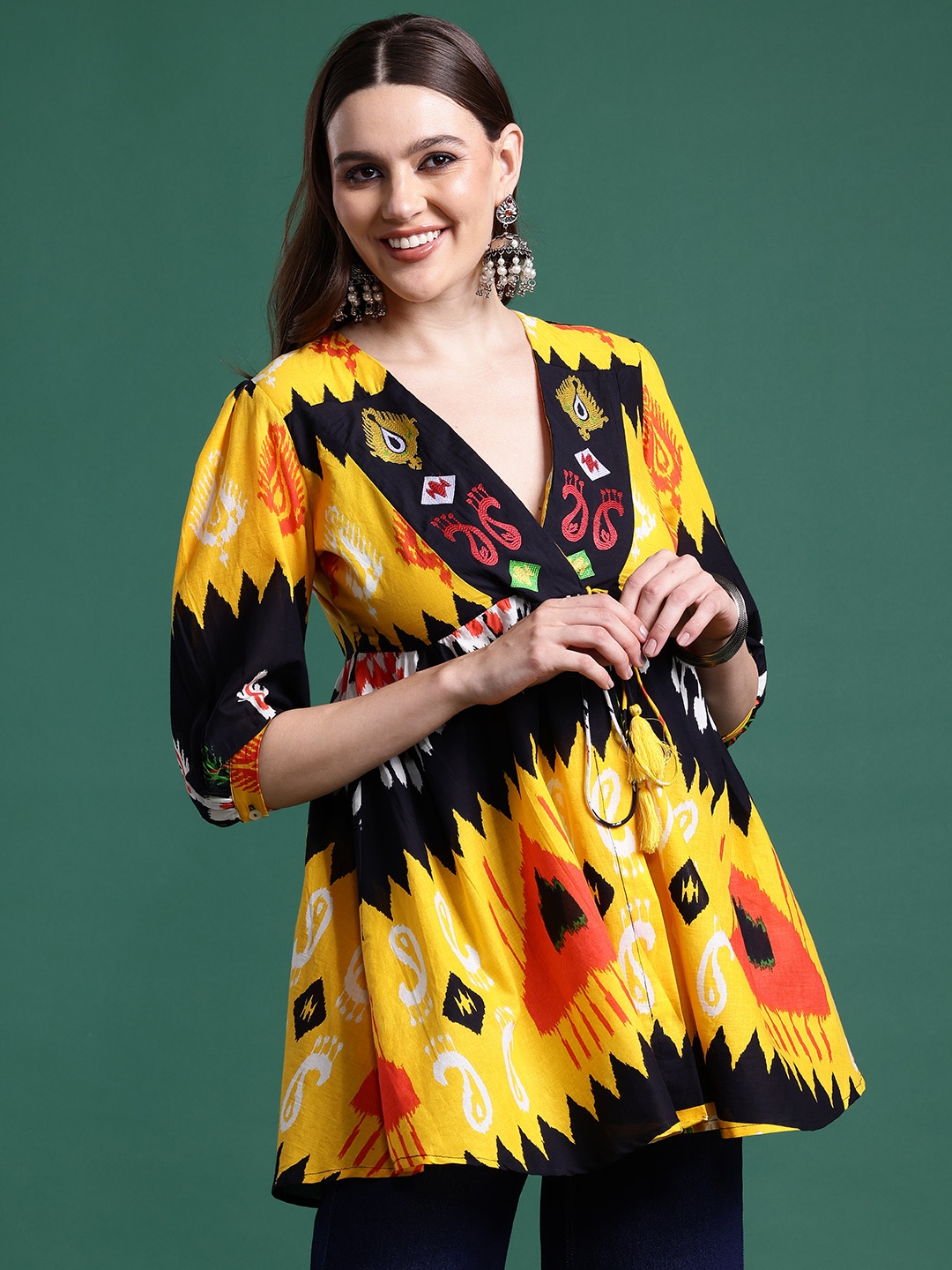 

Sangria Pure Cotton Ethnic Motifs Printed Tie-Up Empire Top, Black