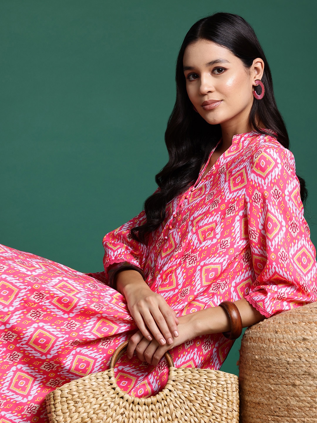 

Sangria Ethnic Motifs Print Kurta with Dhoti Pants, Pink