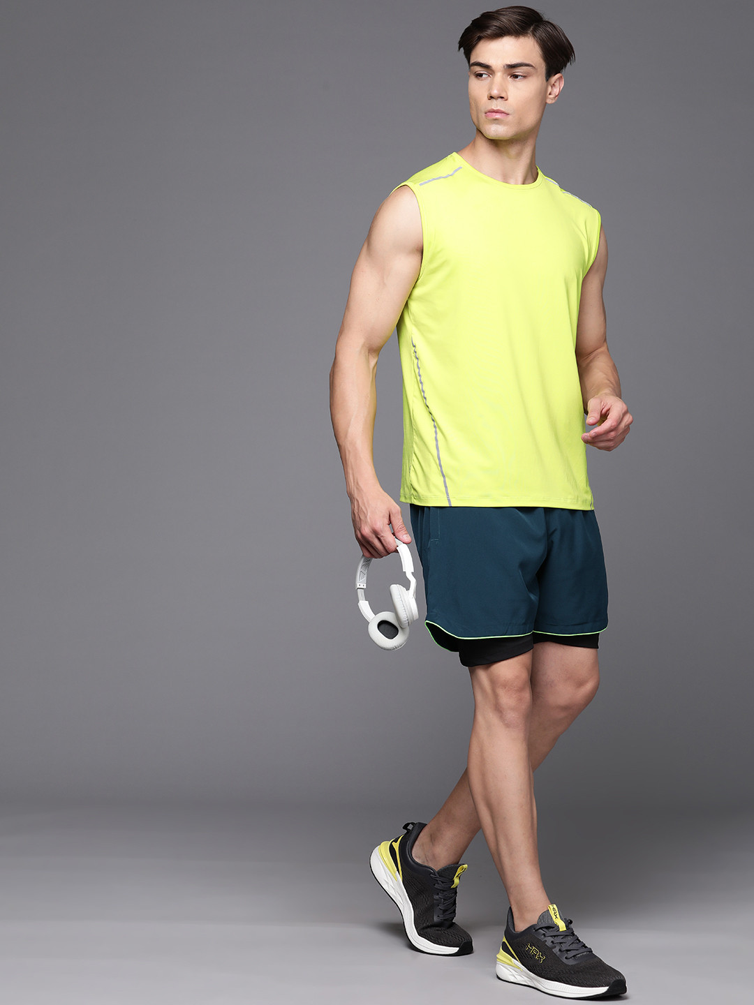 

HRX by Hrithik Roshan Men Rapid-Dry Training Shorts, Teal