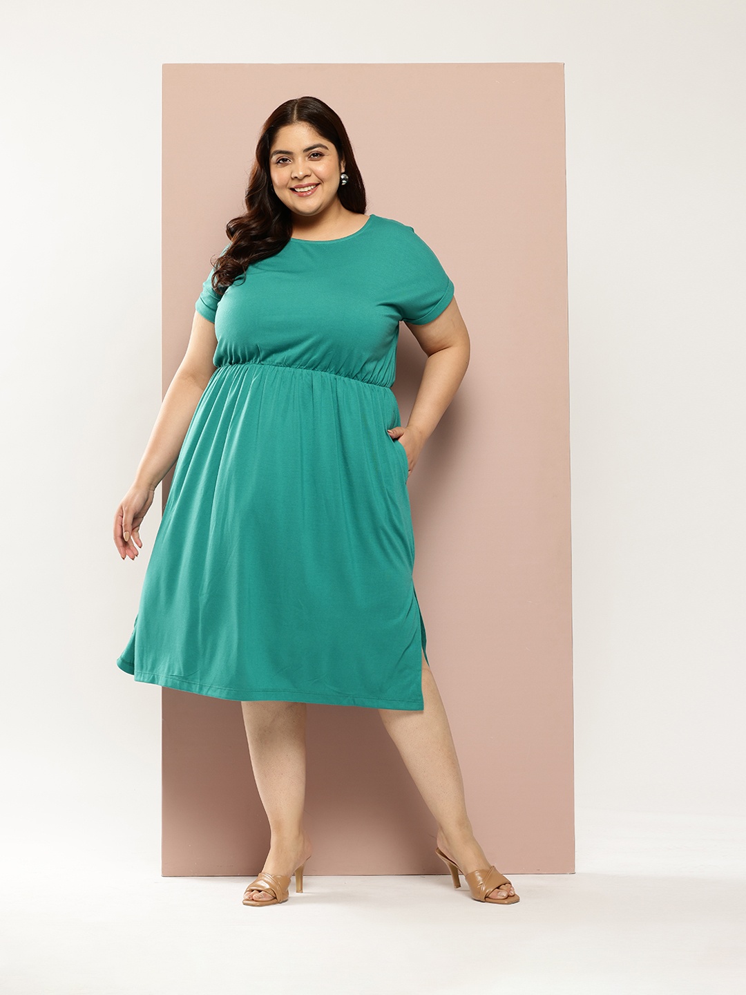

Sztori Plus Size Side Slits A-Line Dress, Green