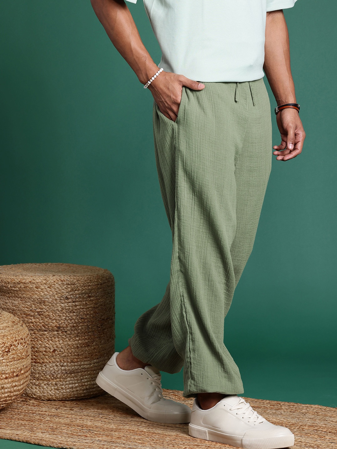 

Sangria Men Joggers Trousers, Green