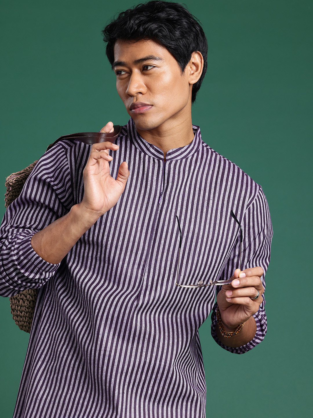 

Sangria Striped Straight Kurta, Purple