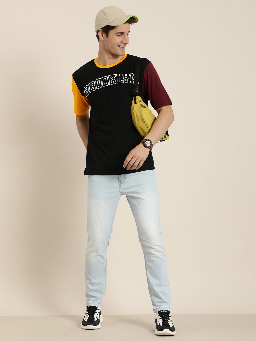 

HERE&NOW Men Typography Printed Pure Cotton T-shirt, Maroon