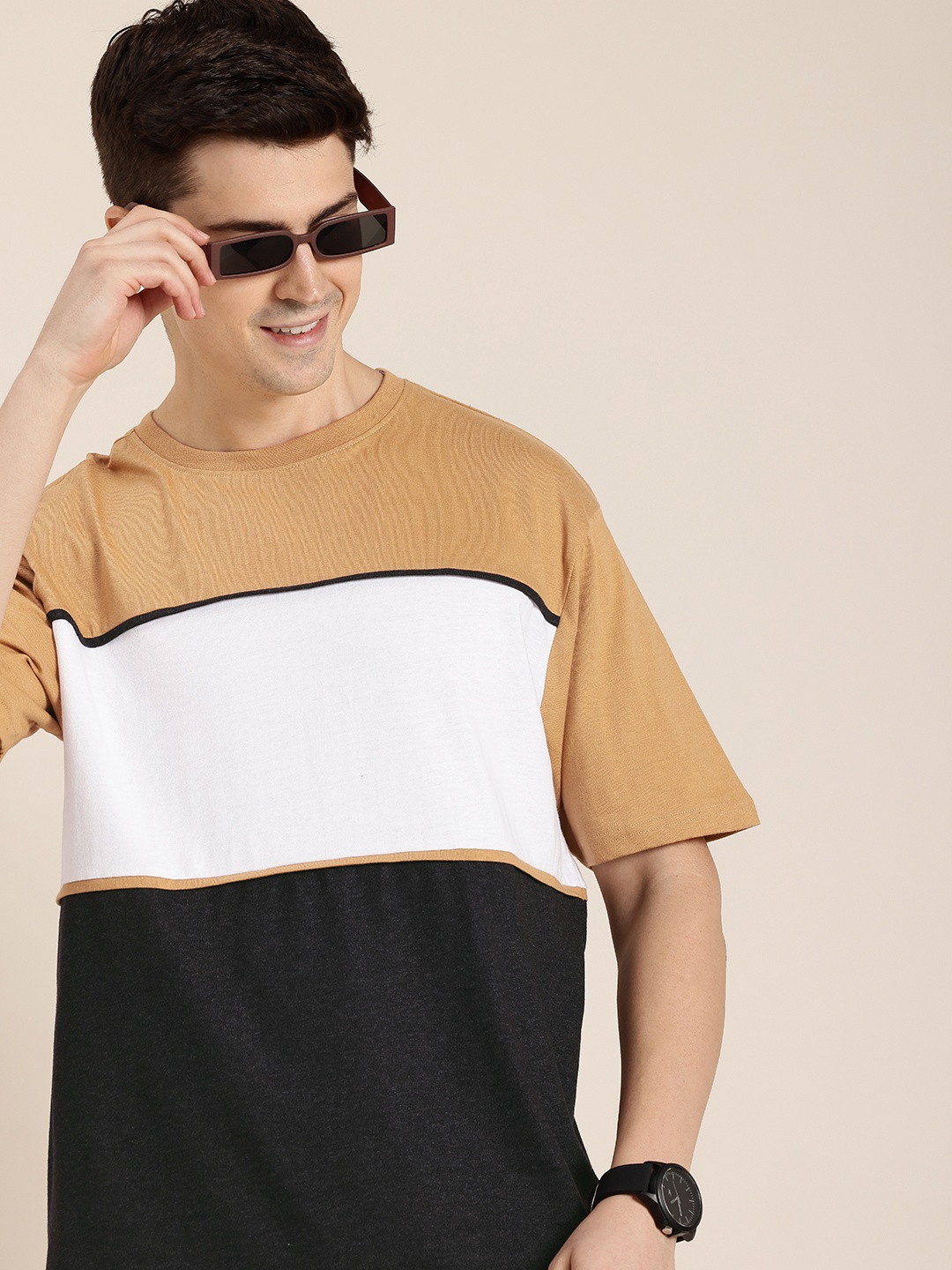 

HERE&NOW Men Colourblocked Drop-Shoulder Sleeves Pure Cotton T-shirt, Beige