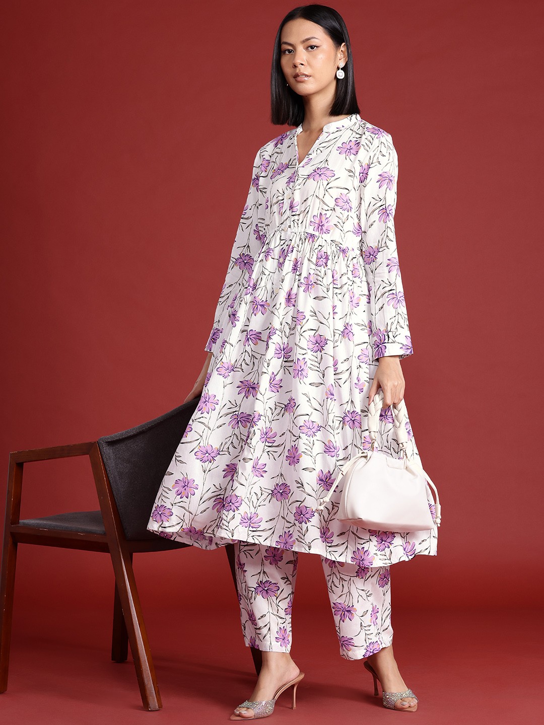

all about you Women Floral Print Pleated Kurta with Trousers, White