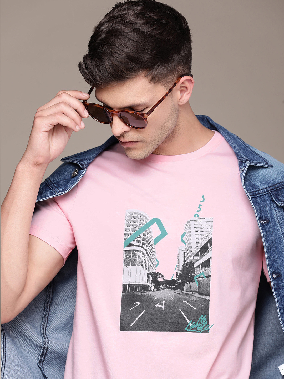 

WROGN Graphic Printed Pure Cotton Slim Fit T-shirt, Pink