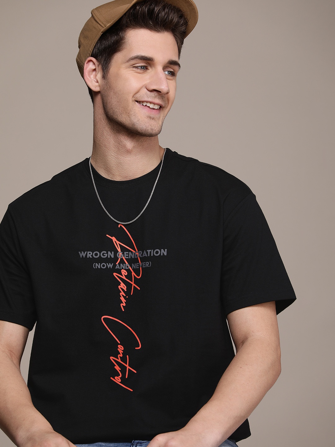 

WROGN Men Brand Logo Printed Pure Cotton T-shirt, Black