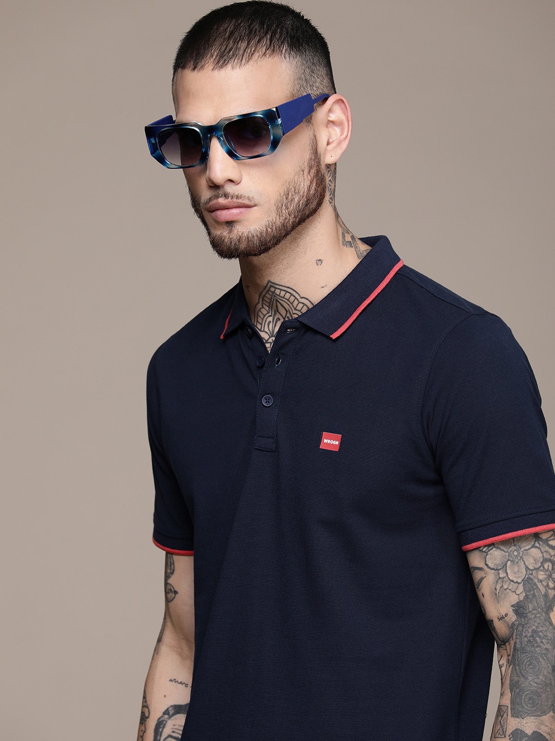 

WROGN Solid Slim Fit Polo Collar Casual T-shirt, Navy blue