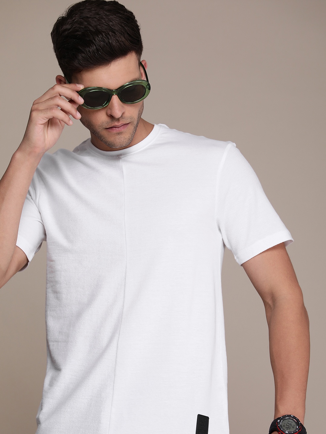 

WROGN Solid Round-Neck Casual T-shirt, White