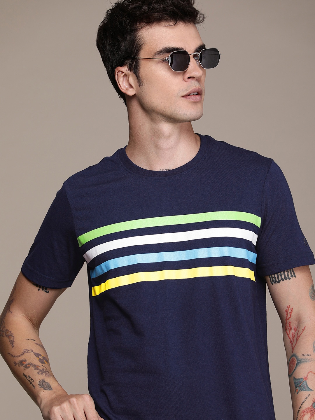 

WROGN Striped Slim Fit Round Neck T-shirt, Navy blue