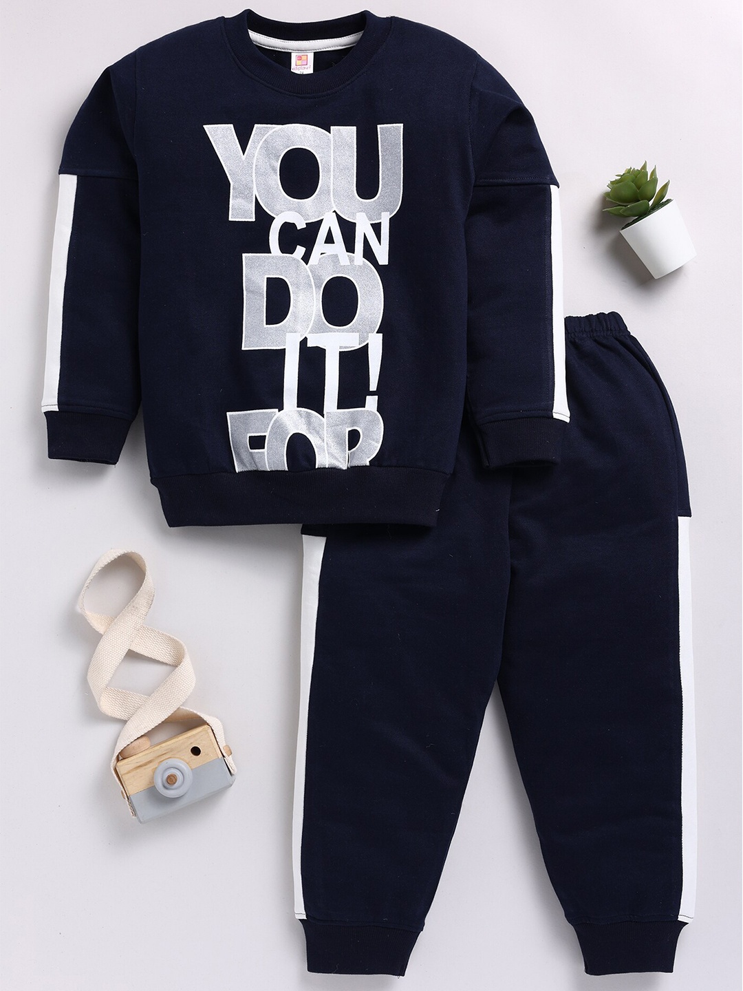 

Toonyport Kids Printed Sweatshirt With Joggers, Navy blue